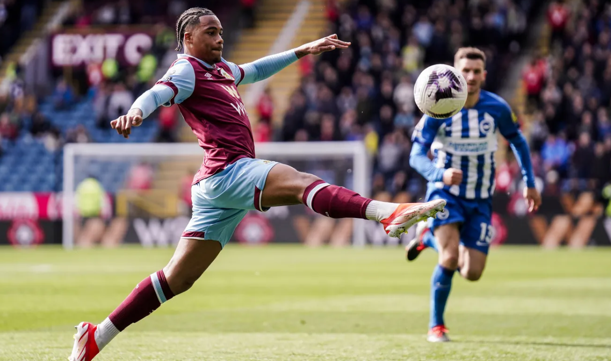 Burnley vs Brighton (21:00 &#8211; 13/04) | Xem lại trận đấu