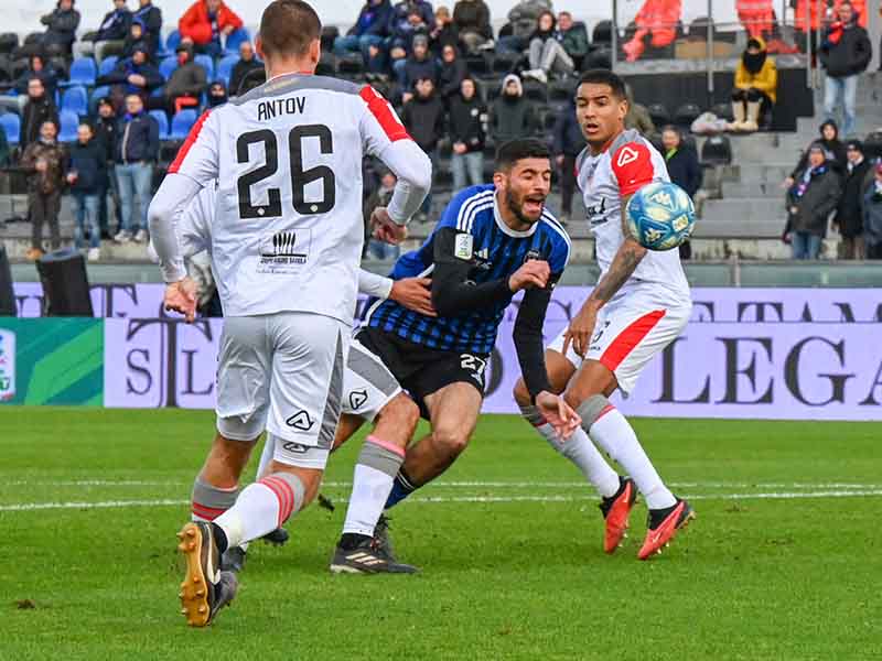 Nhận định soi kèo Cremonese vs Pisa lúc 17h30 ngày 1/5/2024