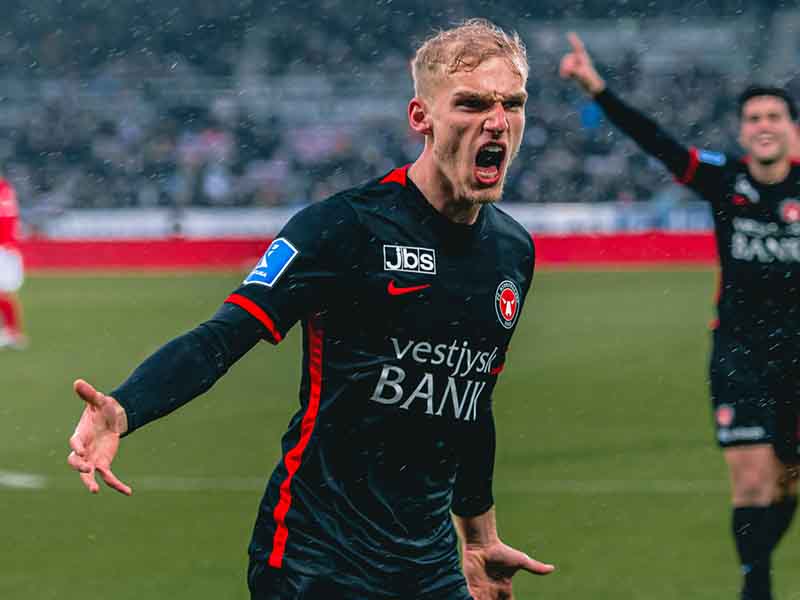 Nhận định soi kèo Santa Coloma vs Midtjylland lúc 01h00 ngày 24/7/2024