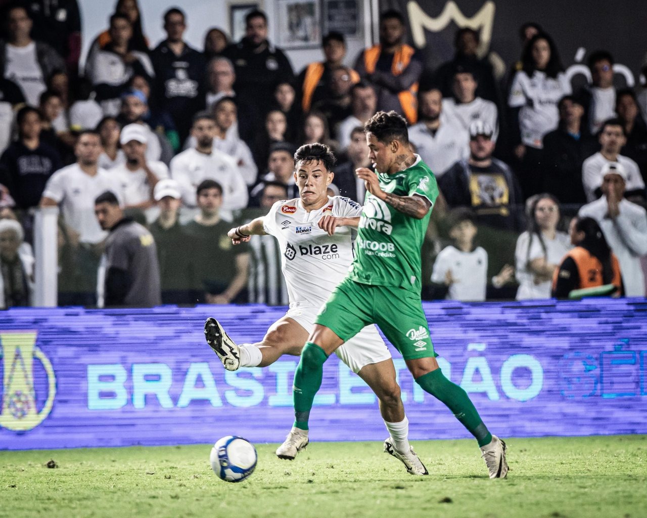 Nhận định soi kèo Chapecoense vs Santos lúc 06h00 ngày 17/10/2024