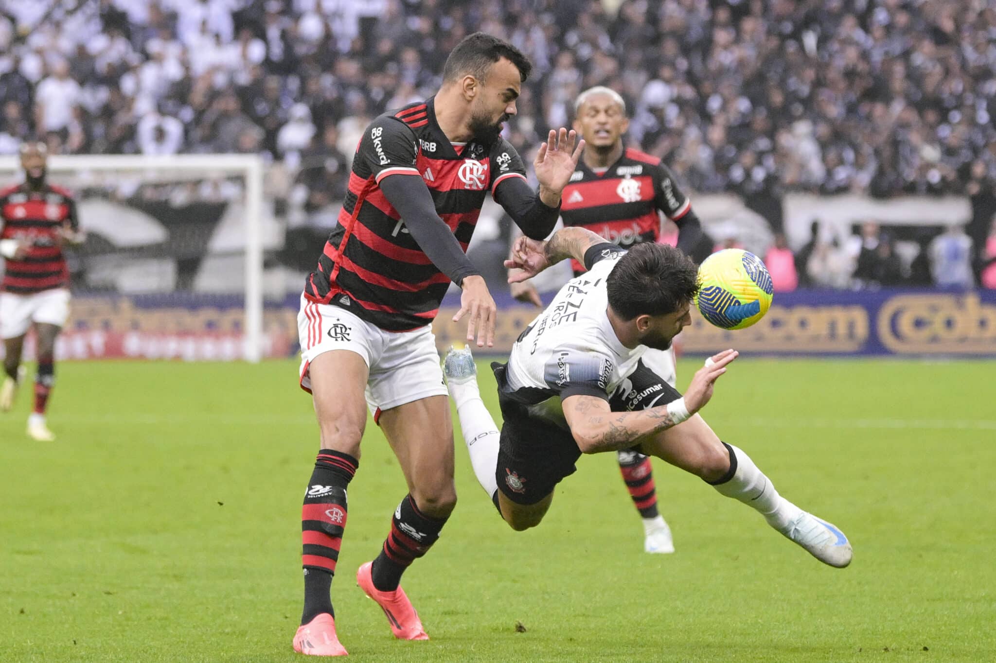 nhan-dinh-soi-keo-racing-club-vs-corinthians-luc-07h30-ngay-01-11-2024