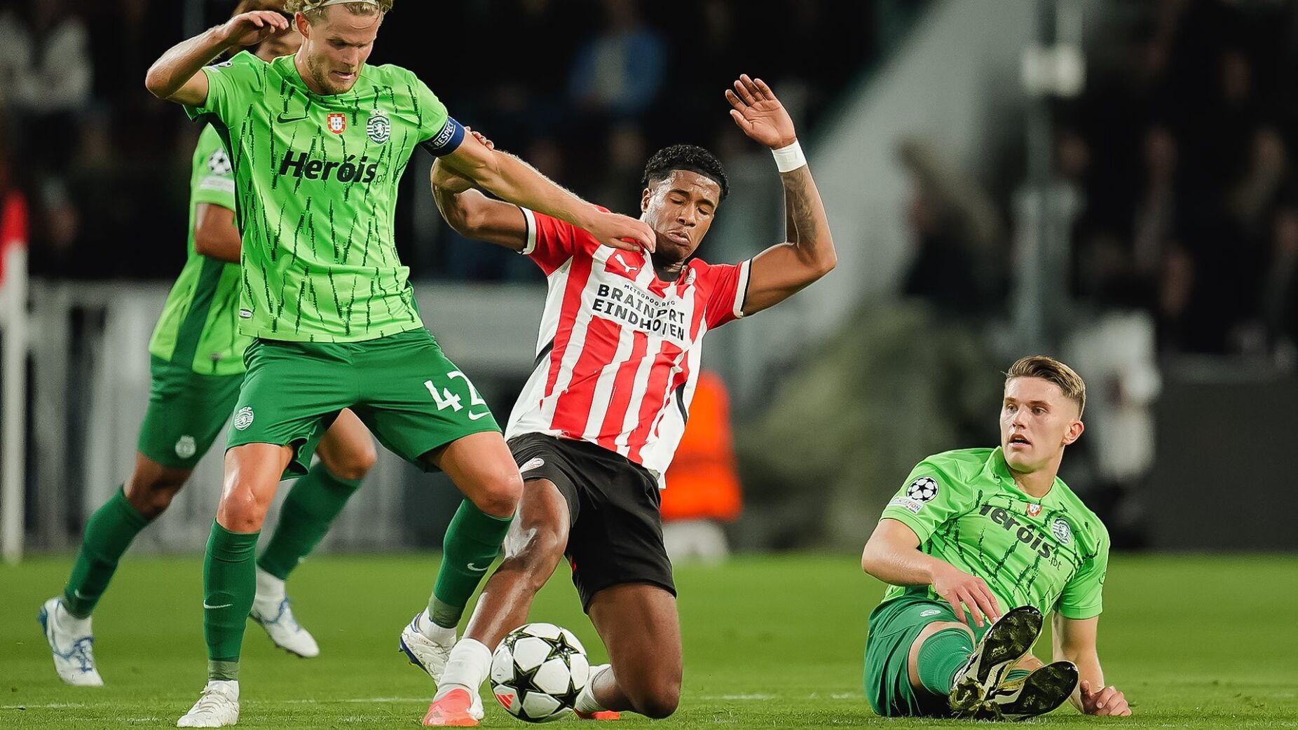 Nhận định soi kèo PSV vs Girona lúc 00h45 ngày 06/11/2024