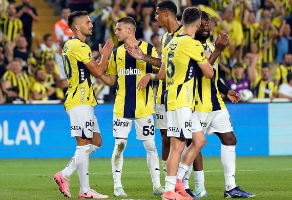 Nhận định soi kèo AZ Alkmaar vs Fenerbahce vào 03h00 ngày 8/11/2024