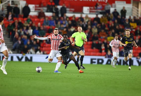 Nhận định soi kèo Southampton vs Stoke lúc 02h45 ngày 30/10/2024